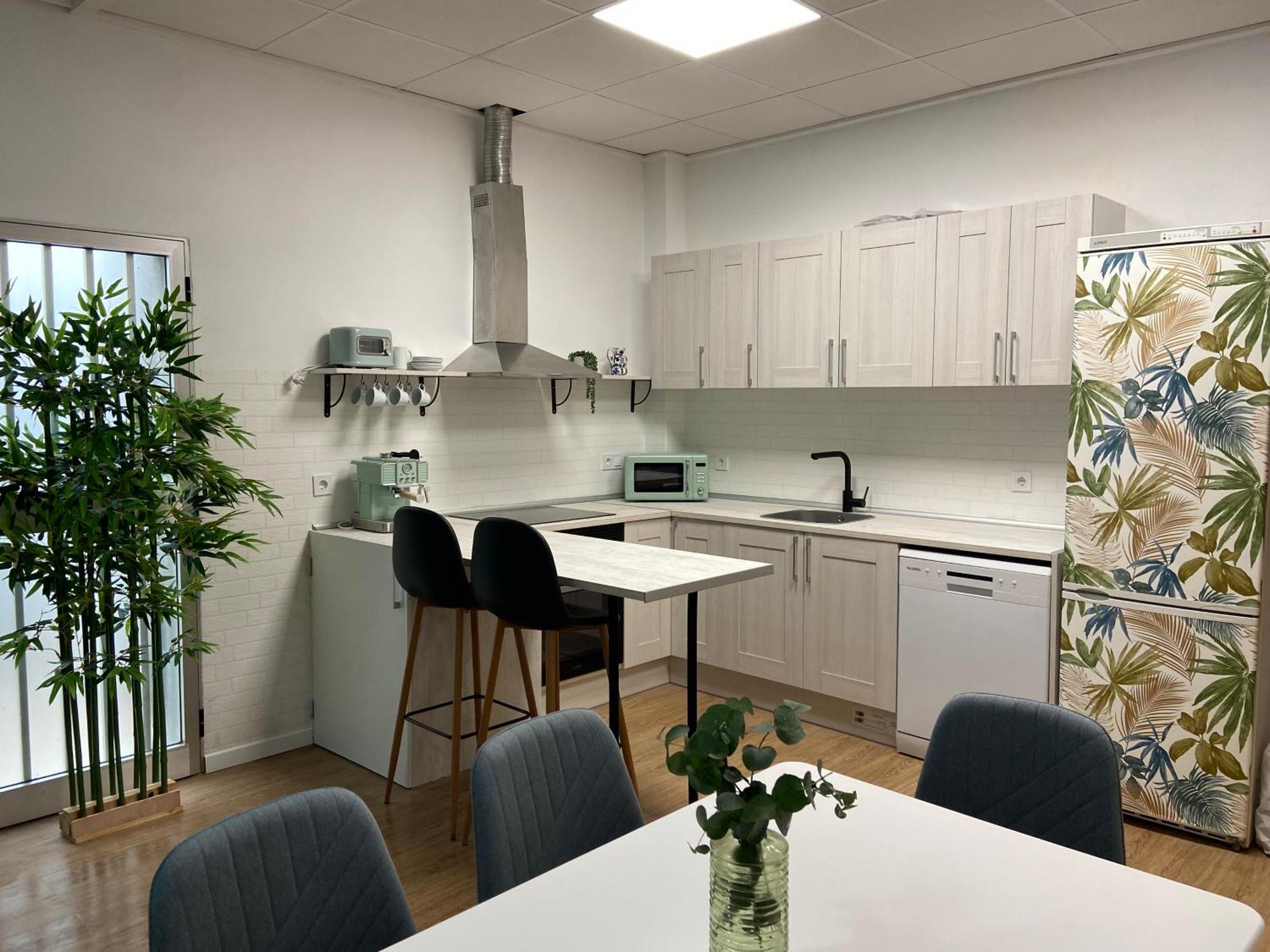 Bajoplaya Apartment บูร์เรียนา ภายนอก รูปภาพ