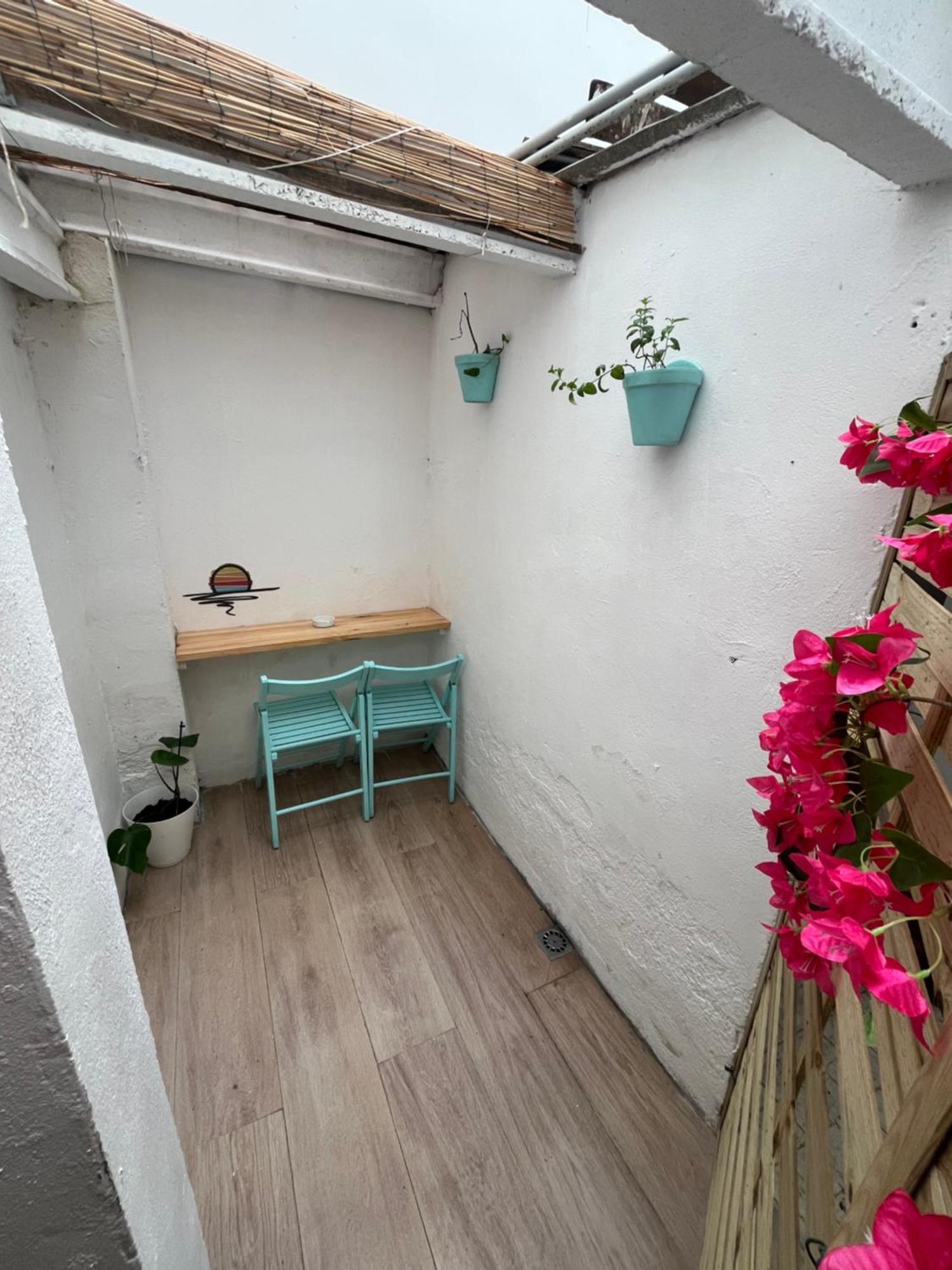Bajoplaya Apartment บูร์เรียนา ภายนอก รูปภาพ
